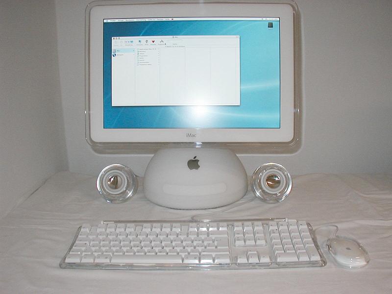 Apple iMac G$ (1).jpg